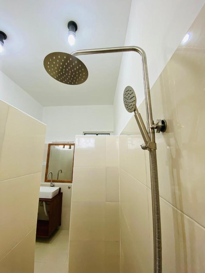 Habibis Bottle House Bed & Breakfast Nungwi Ngoại thất bức ảnh